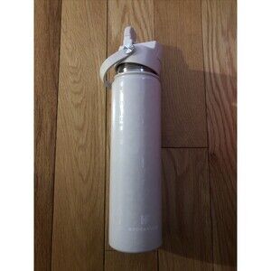 Hydraflow Triple Wall Vacuum Insulated water Bottle, Flip Straw 25 Oz. Ivory